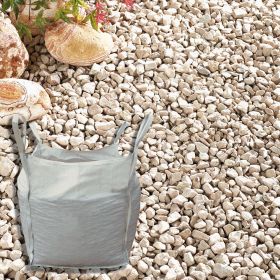 Direct - Kelkay Cotswold Stone Chippings - Bulk Bag
